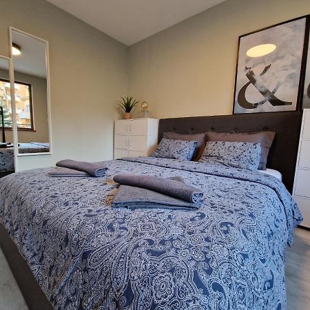 Marsselis Luxe Port Apartment Varna Dış mekan fotoğraf