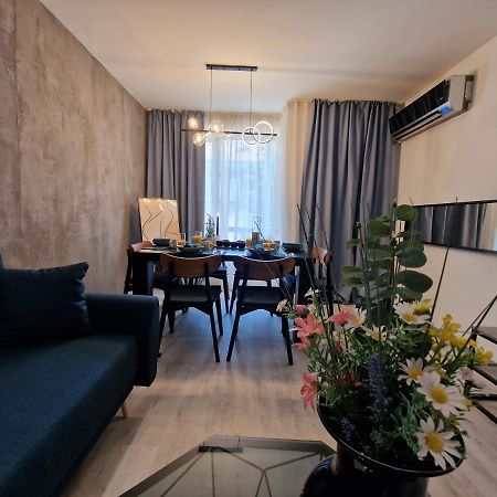 Marsselis Luxe Port Apartment Varna Dış mekan fotoğraf
