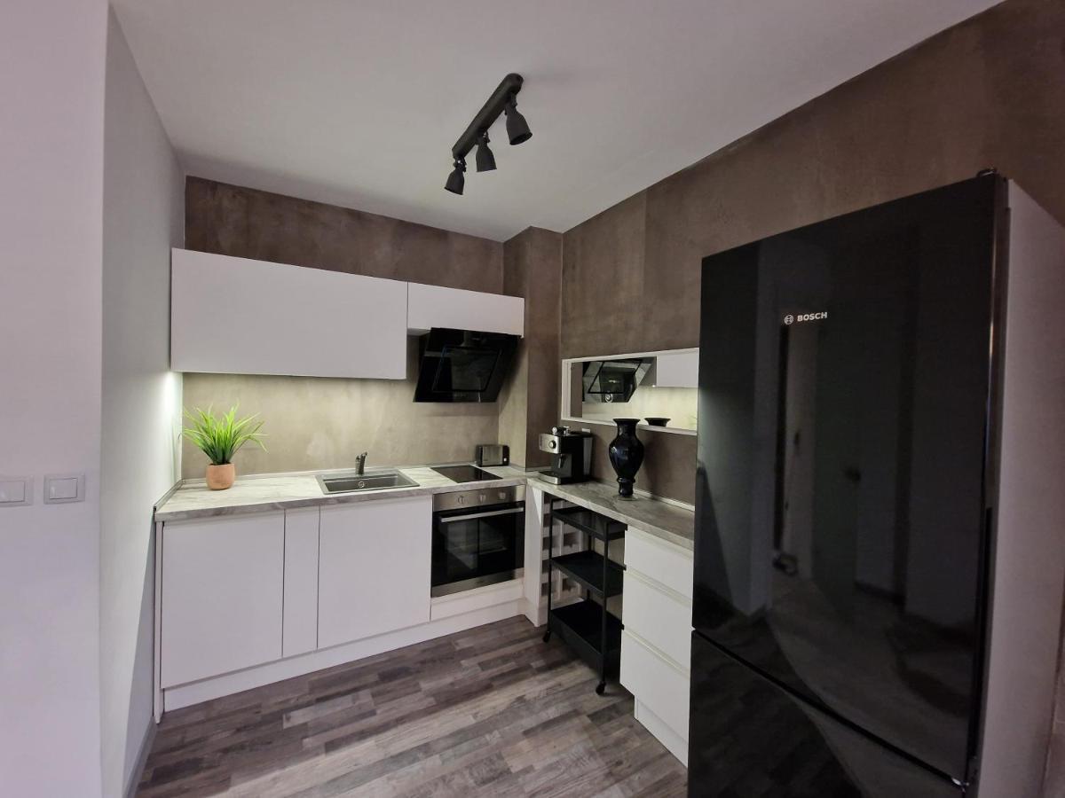 Marsselis Luxe Port Apartment Varna Dış mekan fotoğraf